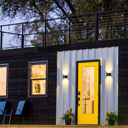 The Zephyr Modern Luxe Container Home Bellmead Εξωτερικό φωτογραφία