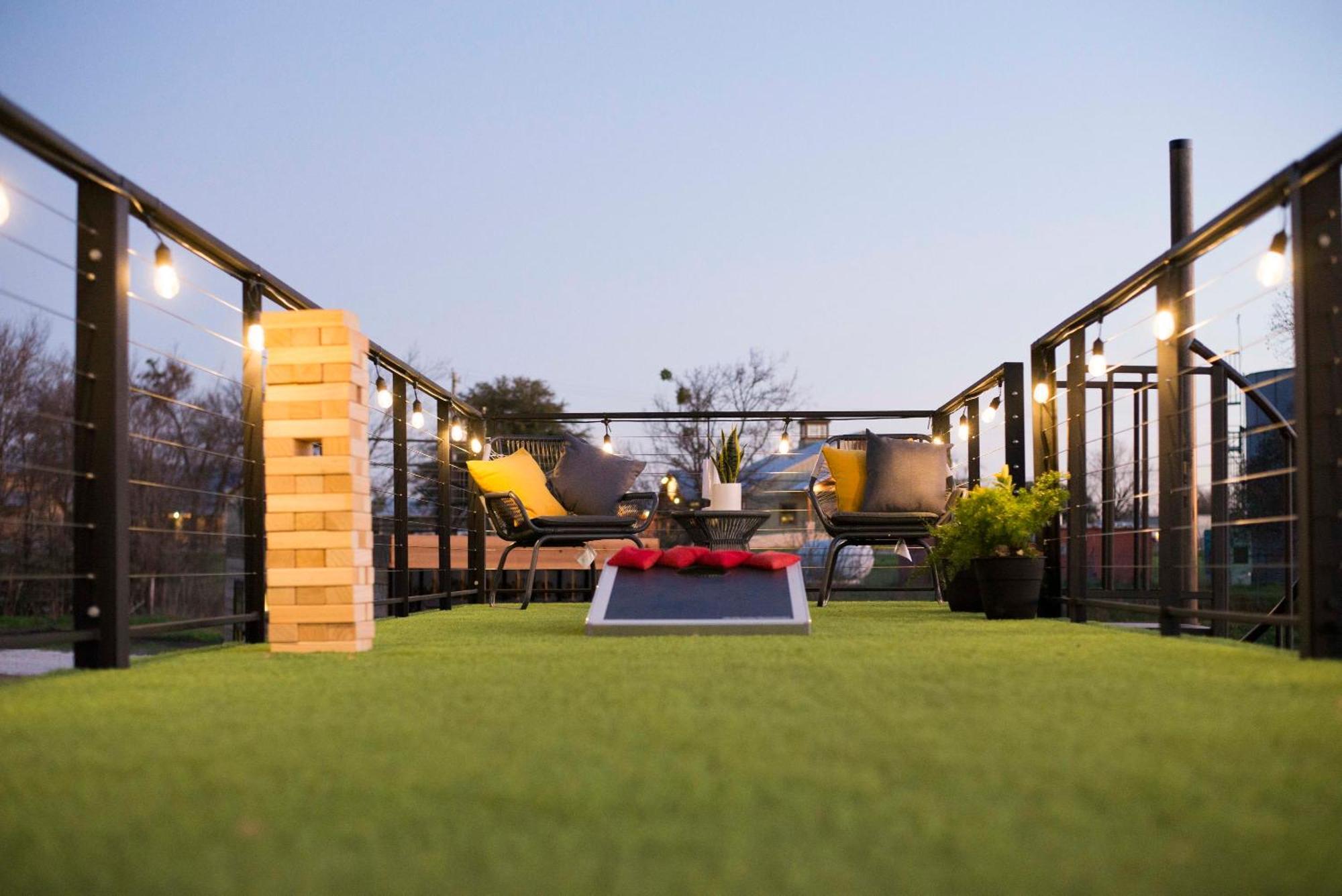 The Zephyr Modern Luxe Container Home Bellmead Εξωτερικό φωτογραφία